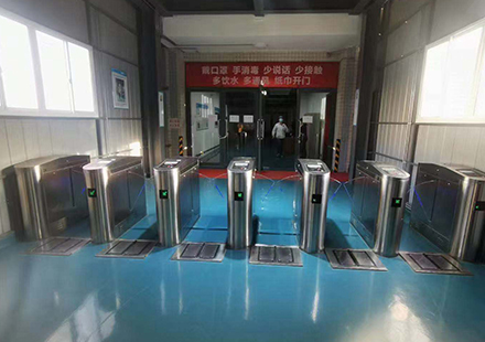 六通道