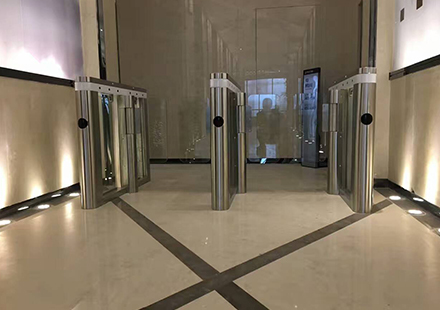 南京仙林万达贸速通摆闸