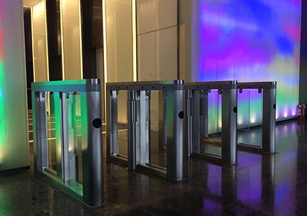 南京万达茂速通门